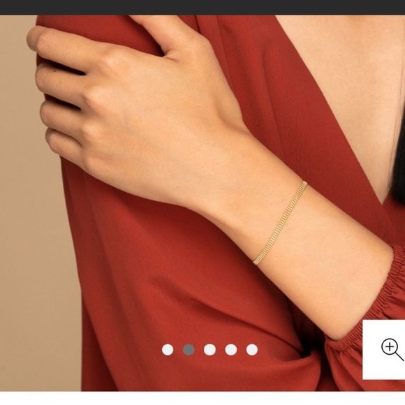 Mejuri Triple Bead Gold Chain Bracelet - 14k yellow gold - Picture 8 of 8